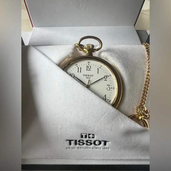 EUC TISSOT POCKET WATCH. CASE AND DUST BAG INCLUDED. - Picture 9 of 13